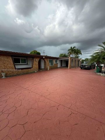 8700 SW 19th Ter 0, Miami, FL 33165