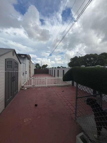 8700 SW 19th Ter 0, Miami, FL 33165