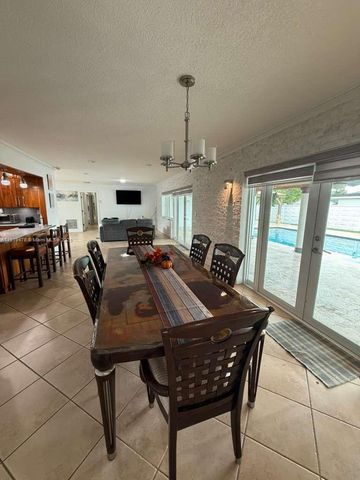 8700 SW 19th Ter 0, Miami, FL 33165