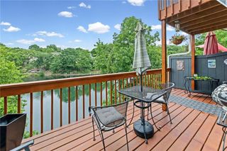 232 NE Bayview Drive, Lee's Summit, MO 64064