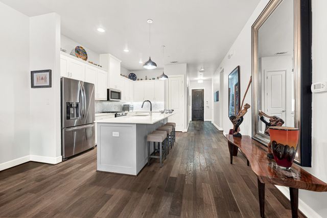 5015 Meridian Lane 2101, Addison, TX 75001