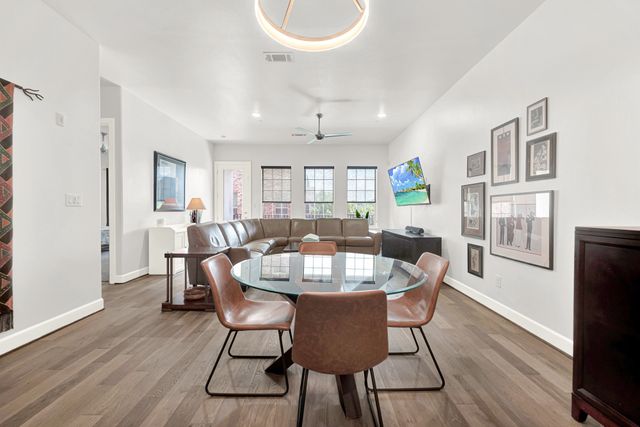 5015 Meridian Lane 2101, Addison, TX 75001