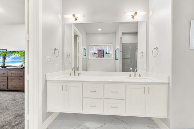 5015 Meridian Lane 2101, Addison, TX 75001