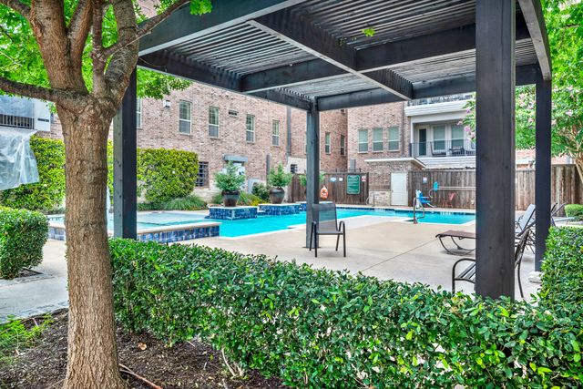 5015 Meridian Lane 2101, Addison, TX 75001