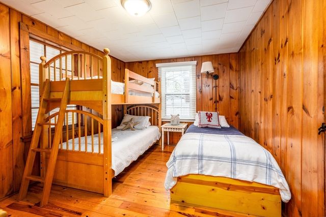 274 Shad Hole Rd, Dennis, MA 02639