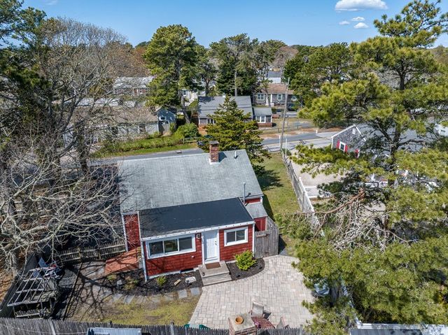 274 Shad Hole Rd, Dennis, MA 02639