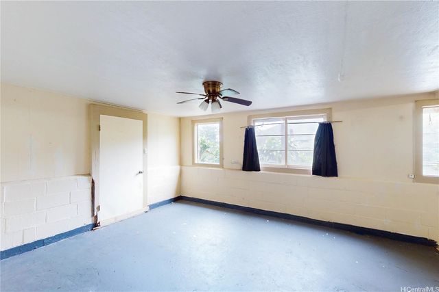 1625 Kalaepaa Drive, Honolulu, HI 96819