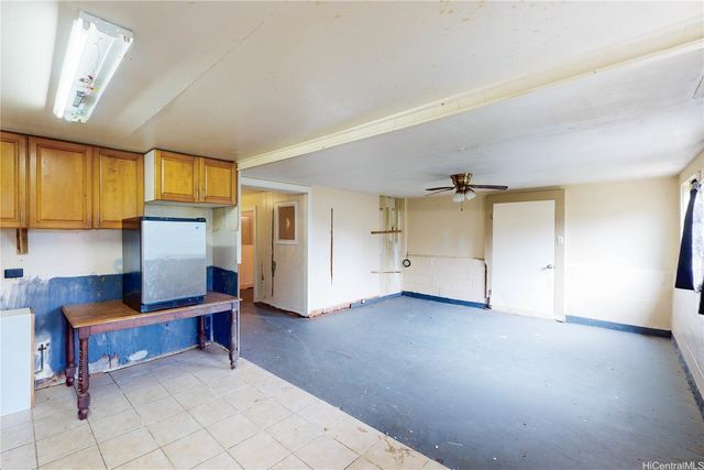 1625 Kalaepaa Drive, Honolulu, HI 96819