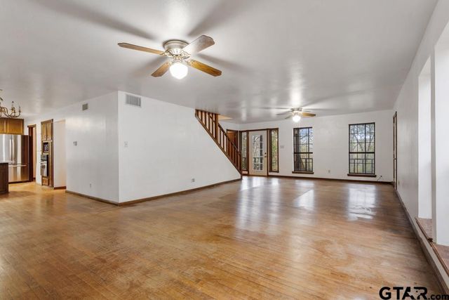 15801 County Road 2187, Whitehouse, TX 75791