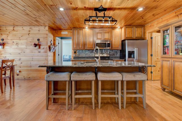 2325 Levee Road, Mt Sterling, KY 40353