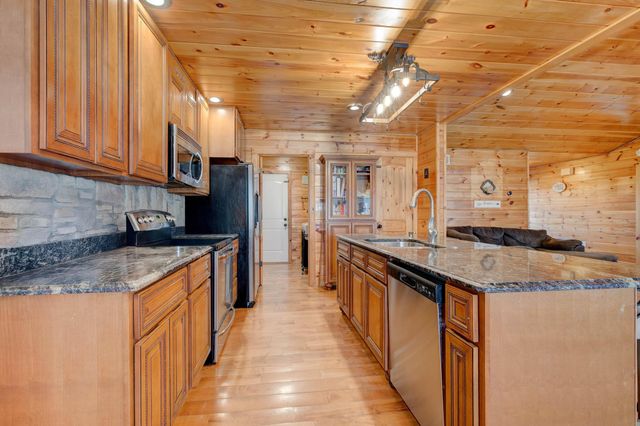 2325 Levee Road, Mt Sterling, KY 40353