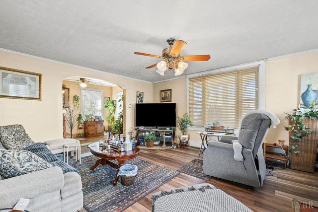 1300 16th Street, Lynchburg, VA 24504