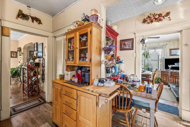 1300 16th Street, Lynchburg, VA 24504