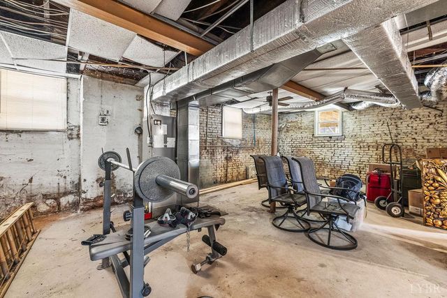 1300 16th Street, Lynchburg, VA 24504