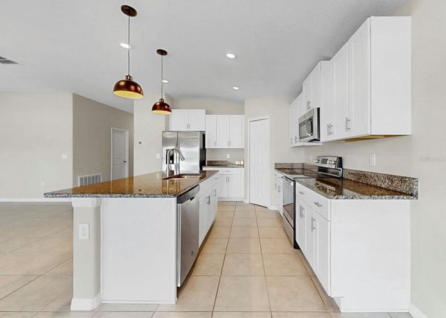 13041 MAJESTIC GARDEN LANE, Riverview, FL 33579