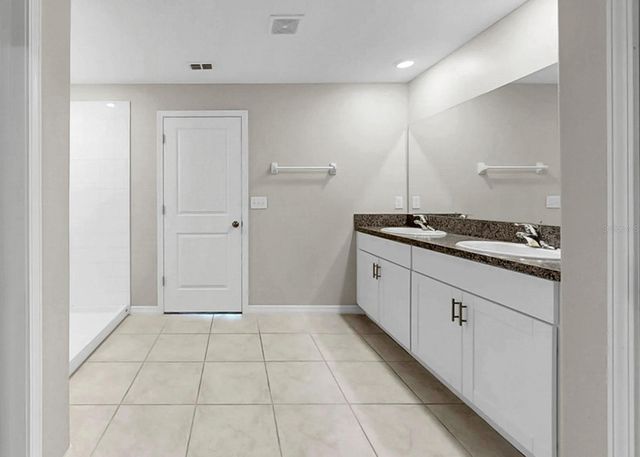 13041 MAJESTIC GARDEN LANE, Riverview, FL 33579