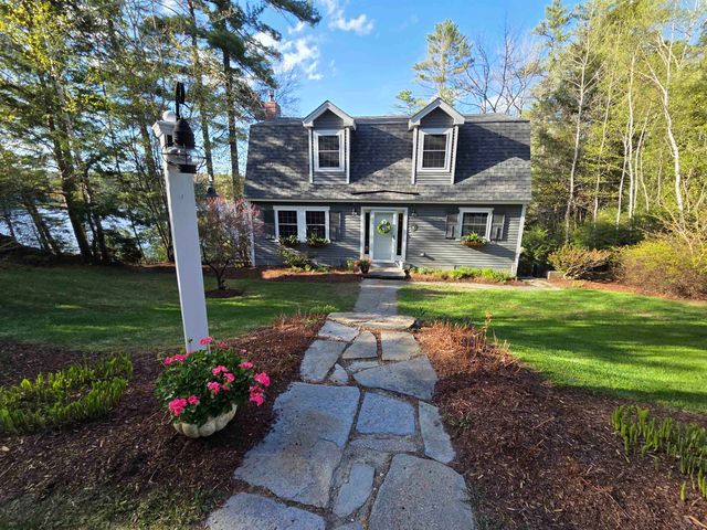 93 Algonquin Road, Enfield, NH 03748