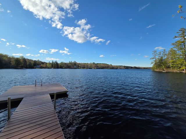 93 Algonquin Road, Enfield, NH 03748