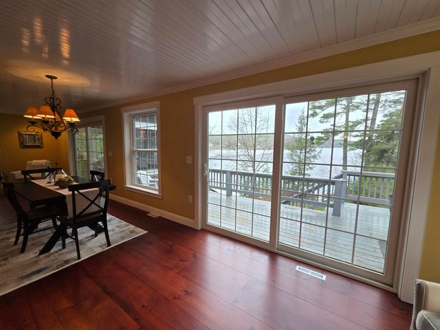 93 Algonquin Road, Enfield, NH 03748