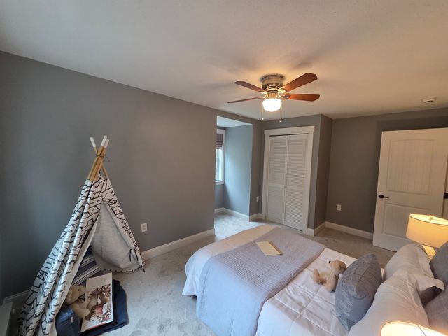93 Algonquin Road, Enfield, NH 03748