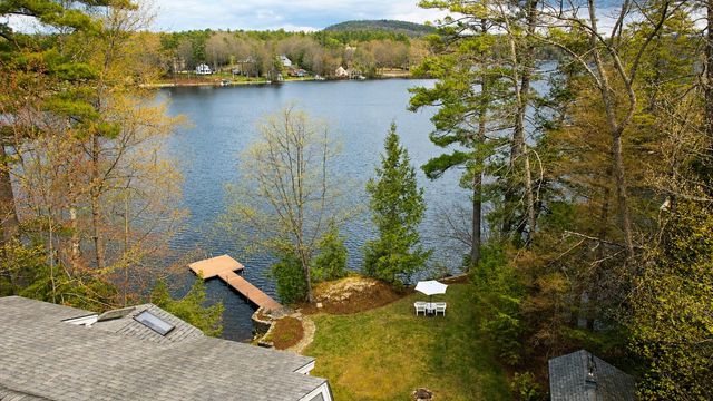 93 Algonquin Road, Enfield, NH 03748