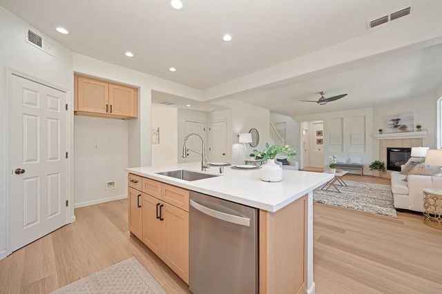 5105 Moon Lily Way, Elk Grove, CA 95757