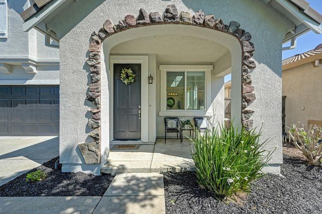 5105 Moon Lily Way, Elk Grove, CA 95757
