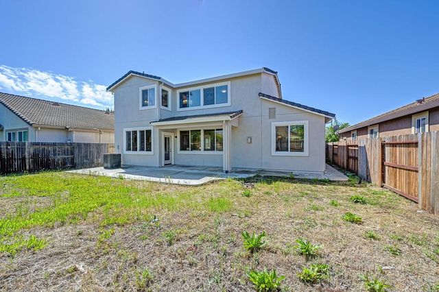 5105 Moon Lily Way, Elk Grove, CA 95757