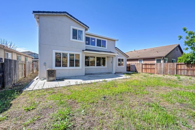 5105 Moon Lily Way, Elk Grove, CA 95757