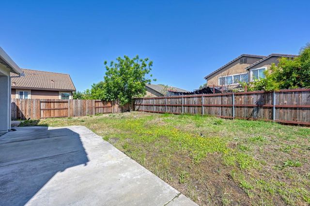5105 Moon Lily Way, Elk Grove, CA 95757