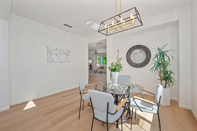 5105 Moon Lily Way, Elk Grove, CA 95757