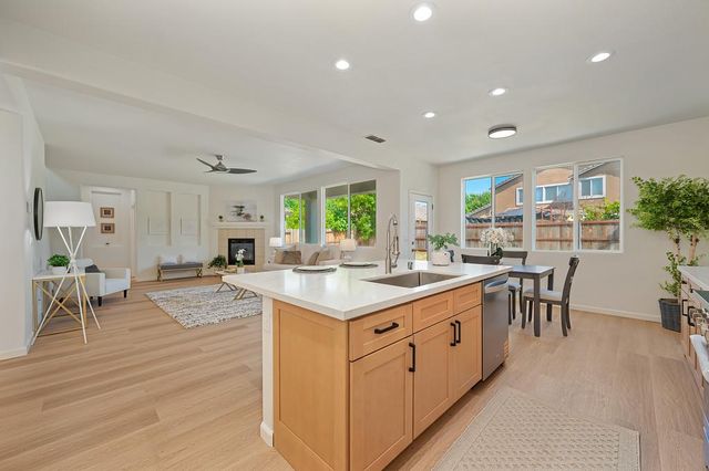 5105 Moon Lily Way, Elk Grove, CA 95757