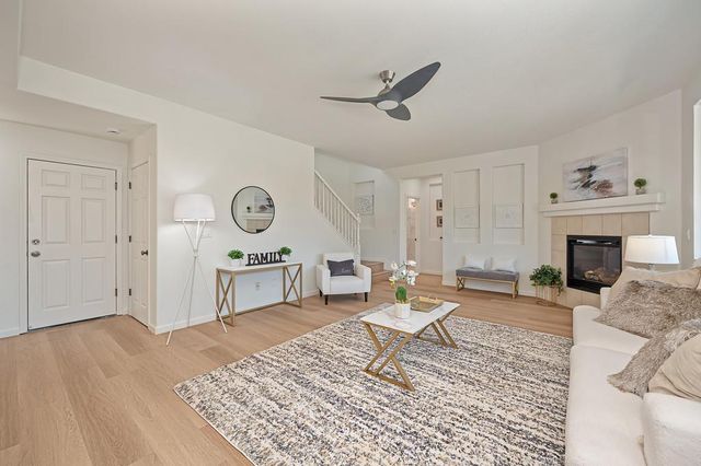 5105 Moon Lily Way, Elk Grove, CA 95757