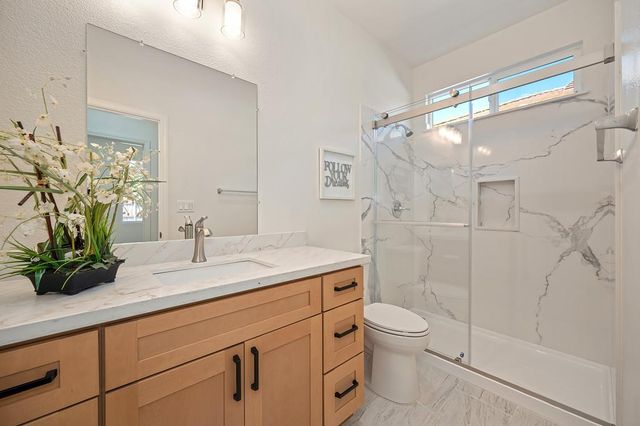 5105 Moon Lily Way, Elk Grove, CA 95757