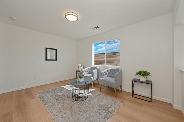 5105 Moon Lily Way, Elk Grove, CA 95757