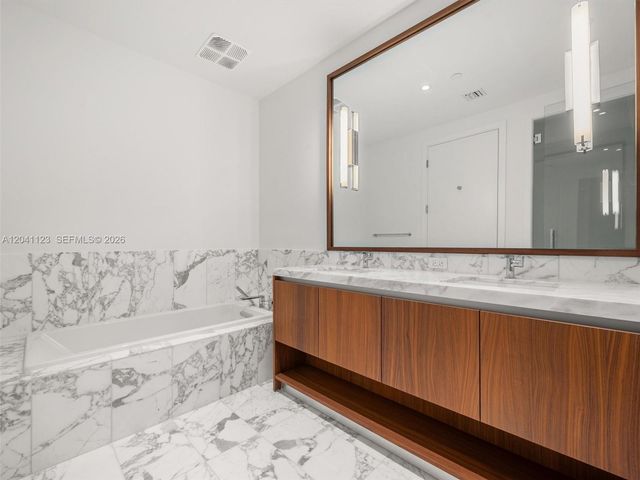 175 SE 25th Road 502, Miami, FL 33129