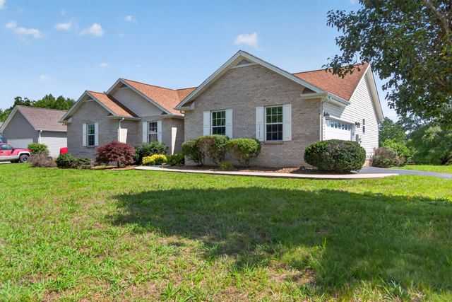1901 Paran Rd, Cookeville, TN 38506