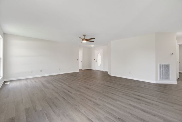 1901 Paran Rd, Cookeville, TN 38506