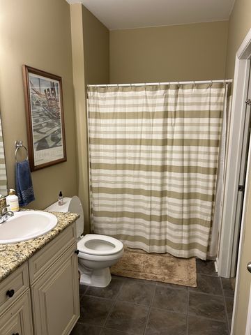 4261 NE Meadow Creek Circle 305, Fayetteville, AR 72703