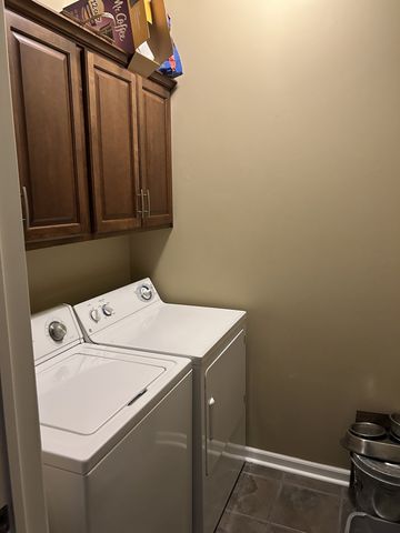 4261 NE Meadow Creek Circle 305, Fayetteville, AR 72703