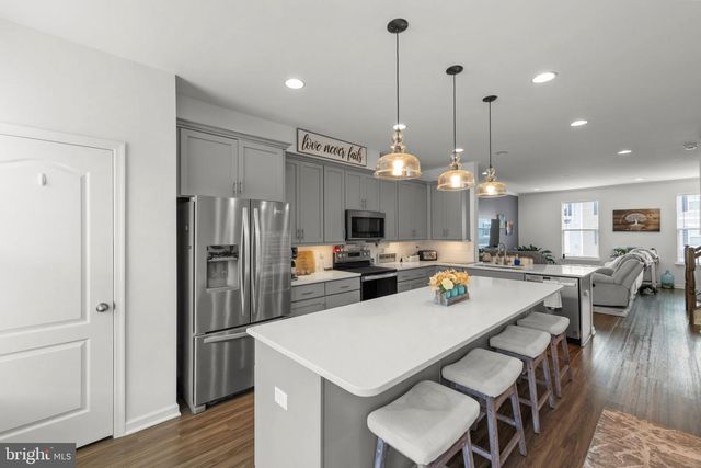 3135 ETON PL, Winchester, VA 22601
