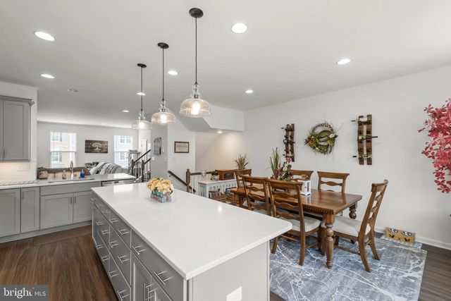 3135 ETON PL, Winchester, VA 22601