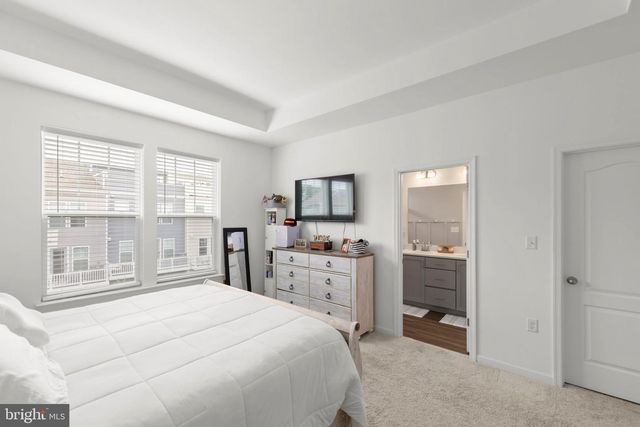 3135 ETON PL, Winchester, VA 22601