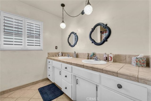 1281 Clinton Court, Upland, CA 91786