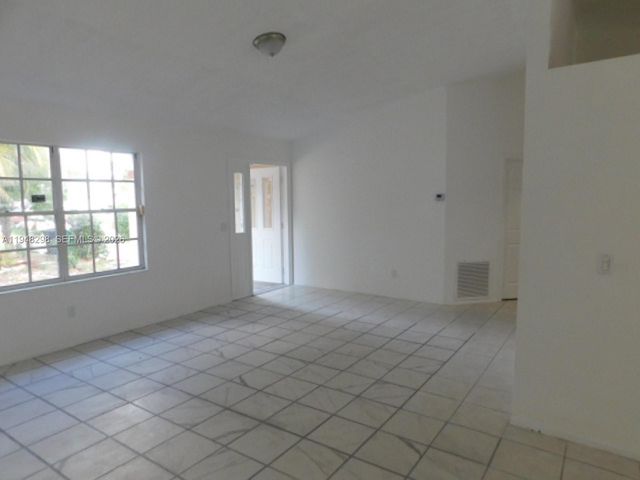 2799 SW Ensenada Terrace, Port St. Lucie, FL 34953