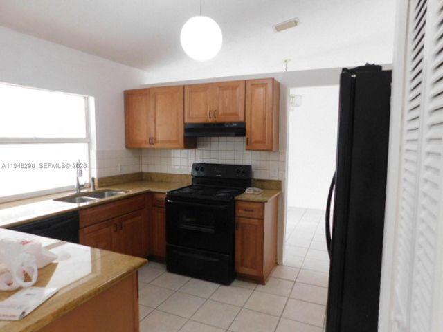 2799 SW Ensenada Terrace, Port St. Lucie, FL 34953