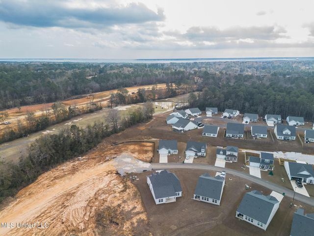 85035 Pohaku Drive, Diamondhead, MS 39525