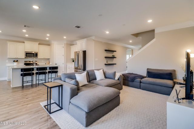 85035 Pohaku Drive, Diamondhead, MS 39525