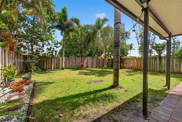 14421 SW 155th Pl, Miami, FL 33196