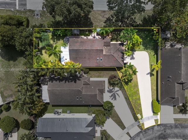 14421 SW 155th Pl, Miami, FL 33196